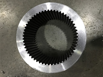 ZK5213*12/5Y ���ڳ�Ȧ���״�С��ͬ