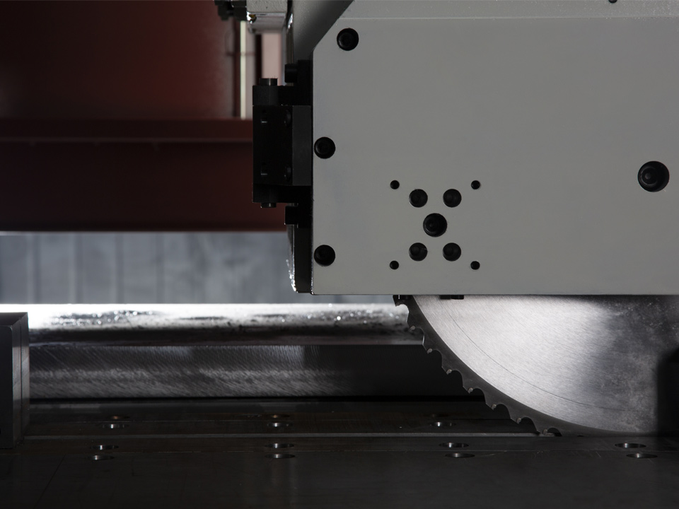 ���Բ���